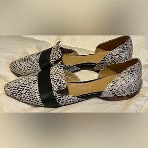 Poppy Barley Size 10 Leather D’Orsay Flats